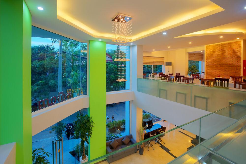 Colina Sky Hotel Phnom Pen Exterior foto