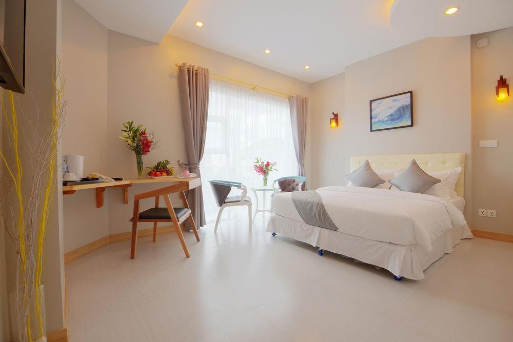 Colina Sky Hotel Phnom Pen Exterior foto