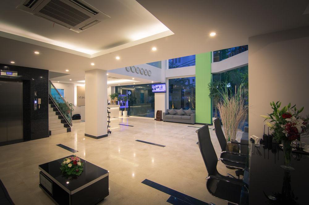 Colina Sky Hotel Phnom Pen Exterior foto