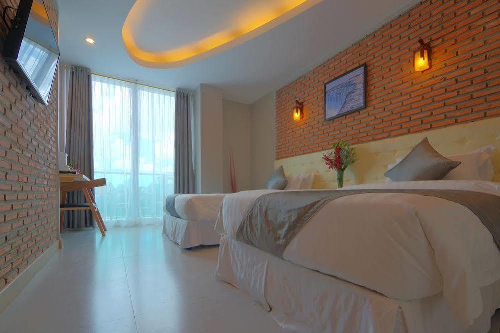 Colina Sky Hotel Phnom Pen Exterior foto