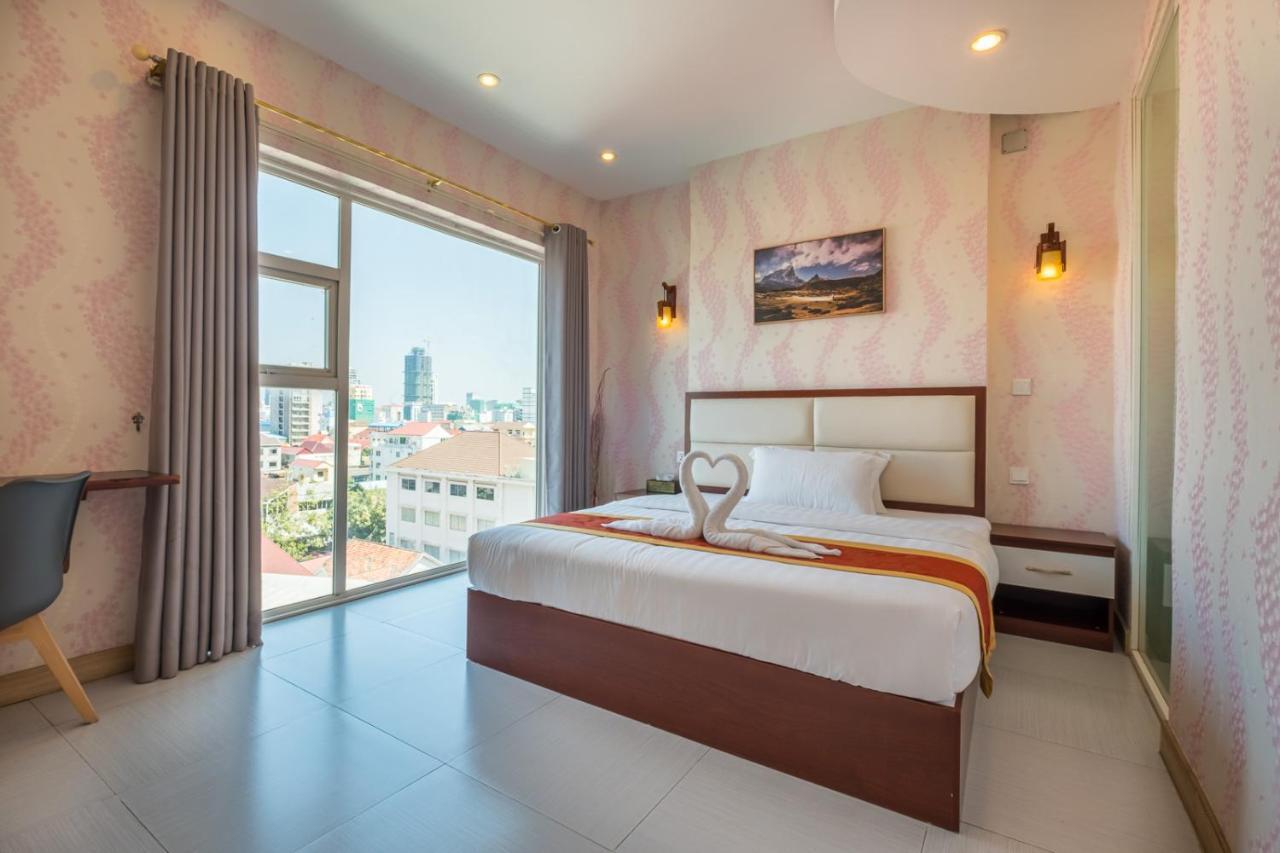 Colina Sky Hotel Phnom Pen Exterior foto