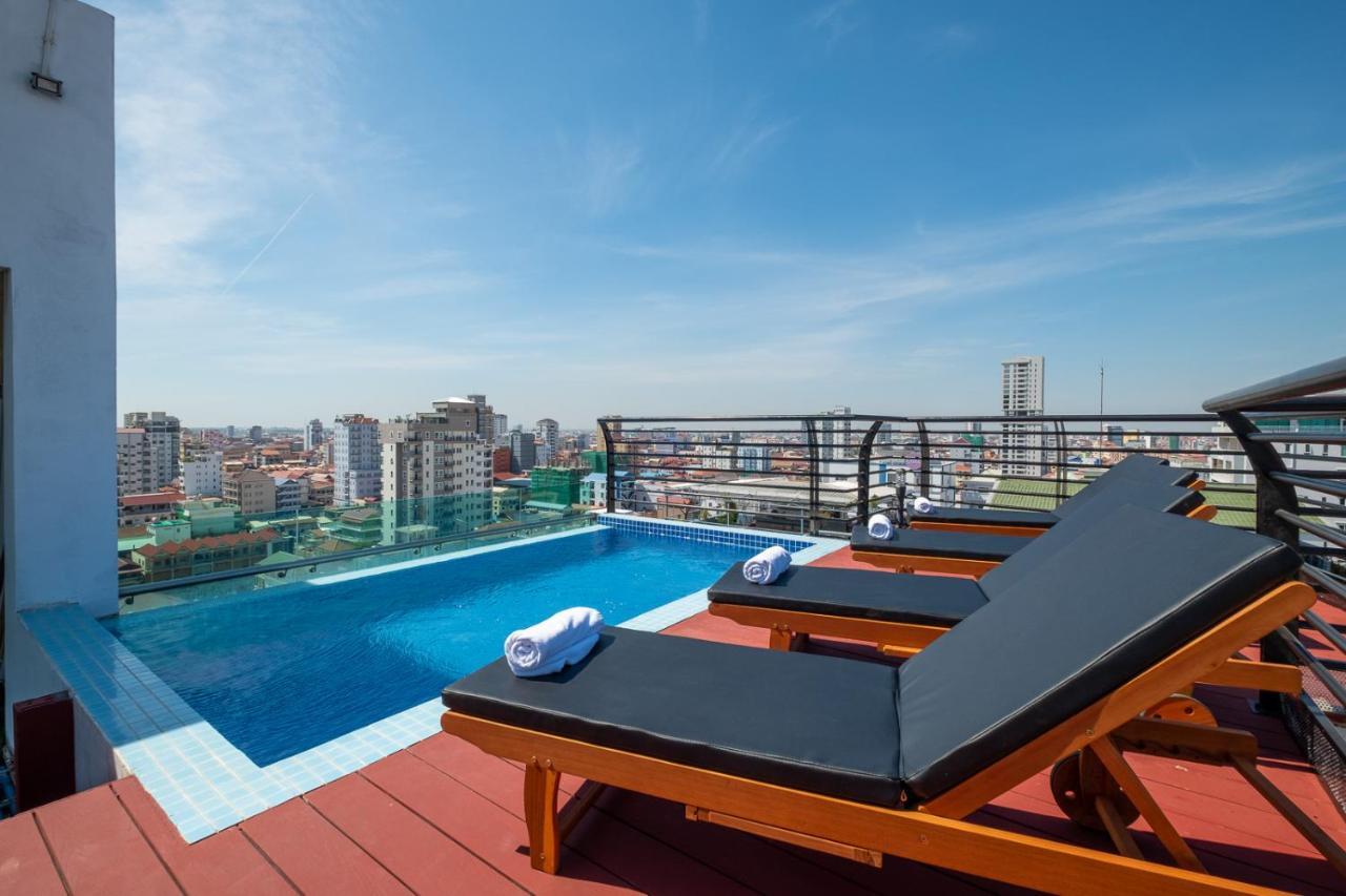 Colina Sky Hotel Phnom Pen Exterior foto