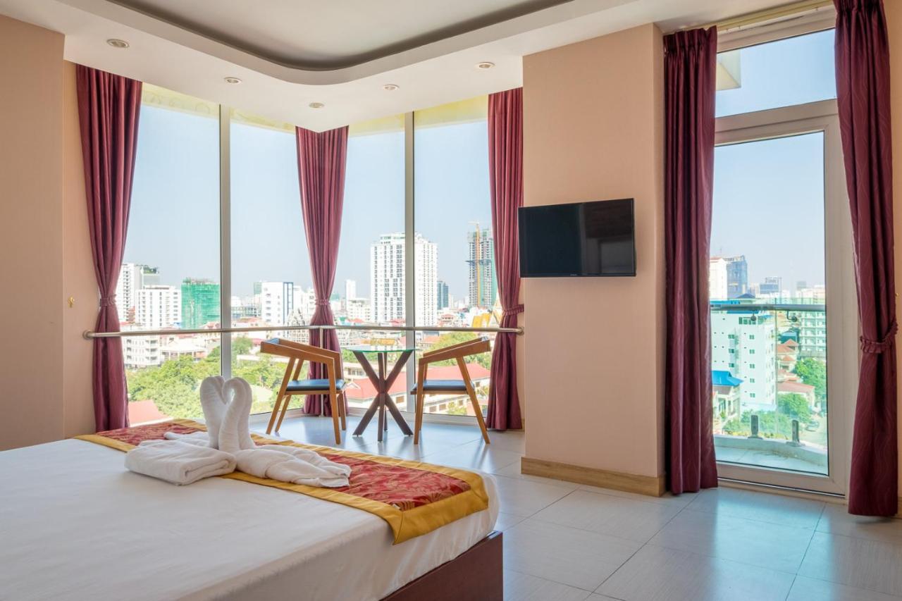 Colina Sky Hotel Phnom Pen Exterior foto