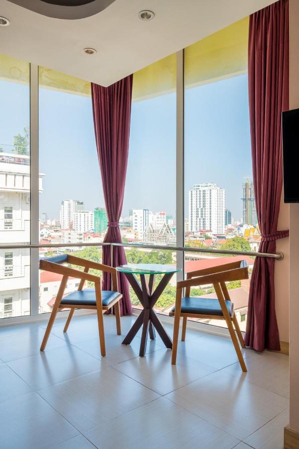 Colina Sky Hotel Phnom Pen Exterior foto