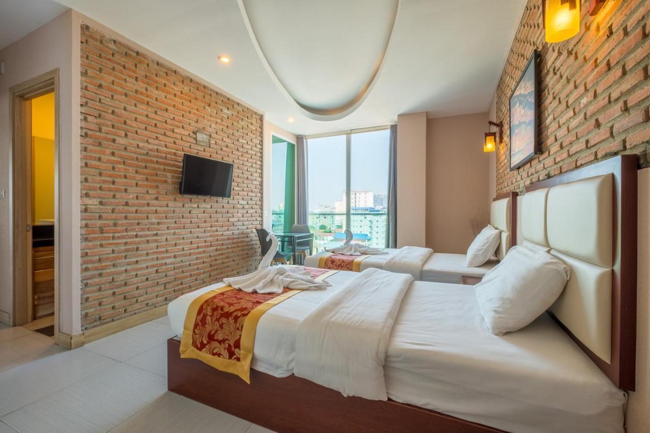 Colina Sky Hotel Phnom Pen Exterior foto