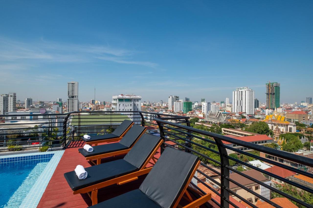 Colina Sky Hotel Phnom Pen Exterior foto