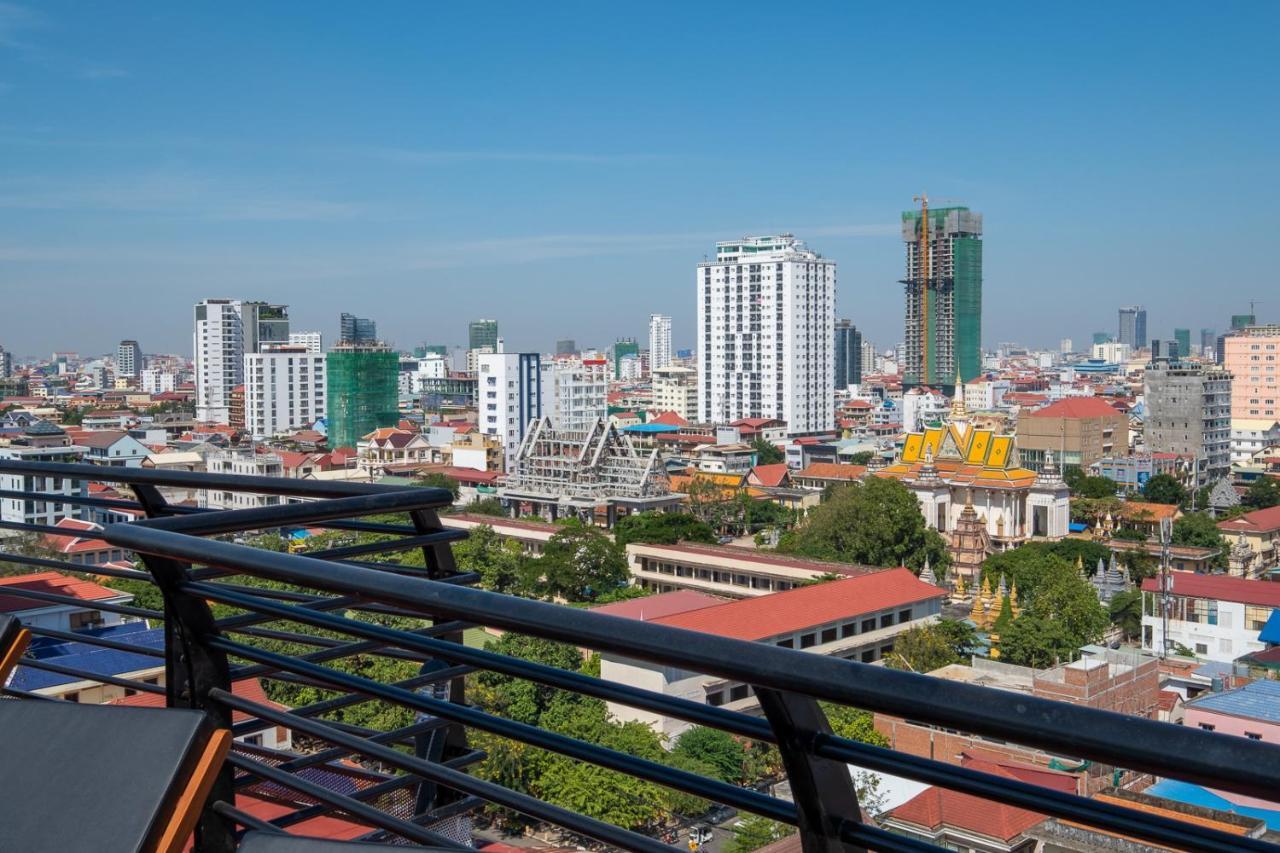 Colina Sky Hotel Phnom Pen Exterior foto